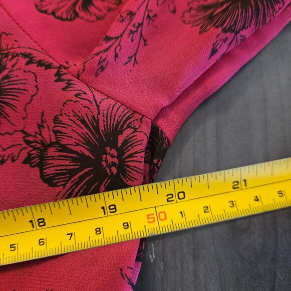 NWOT Butterfly Print Black Fushia Blouse size L - Picture 5 of 7